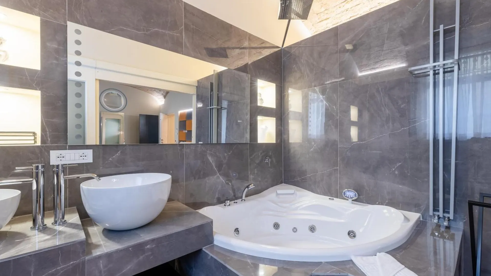 Scipioni 235 Luxury Suite روما