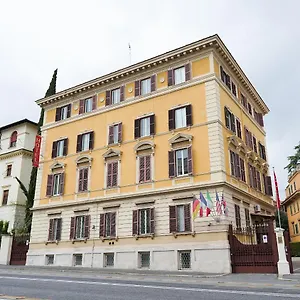 فندق Roma Room Hotel, روما